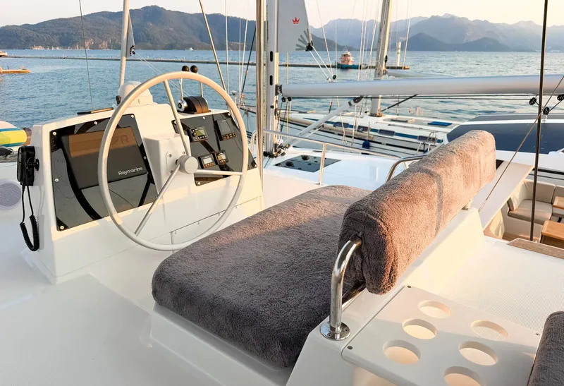 Katamaran Bali 4.8 · Marmaris · 2026 – 3