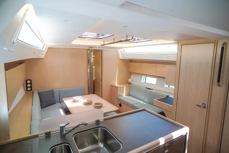 Парусная яхта Bavaria C45 Style · Фетхие · 2023 – 6