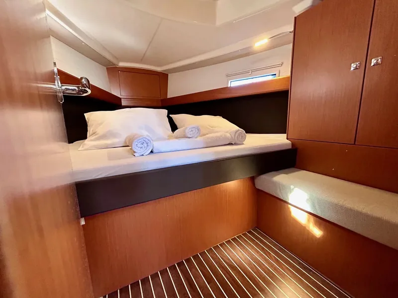 Yelkenli Bavaria Cruiser 37 · Fethiye · 2021 – 6