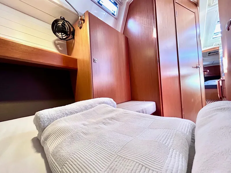 Yelkenli Bavaria Cruiser 37 · Fethiye · 2021 – 8