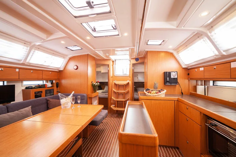 Yelkenli Bavaria Cruiser 46 · Fethiye · 2014 – 4