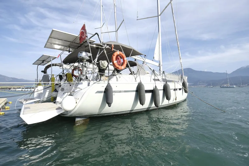 Парусная яхта Bavaria Cruiser 46 Style · Фетхие · 2016 – 6