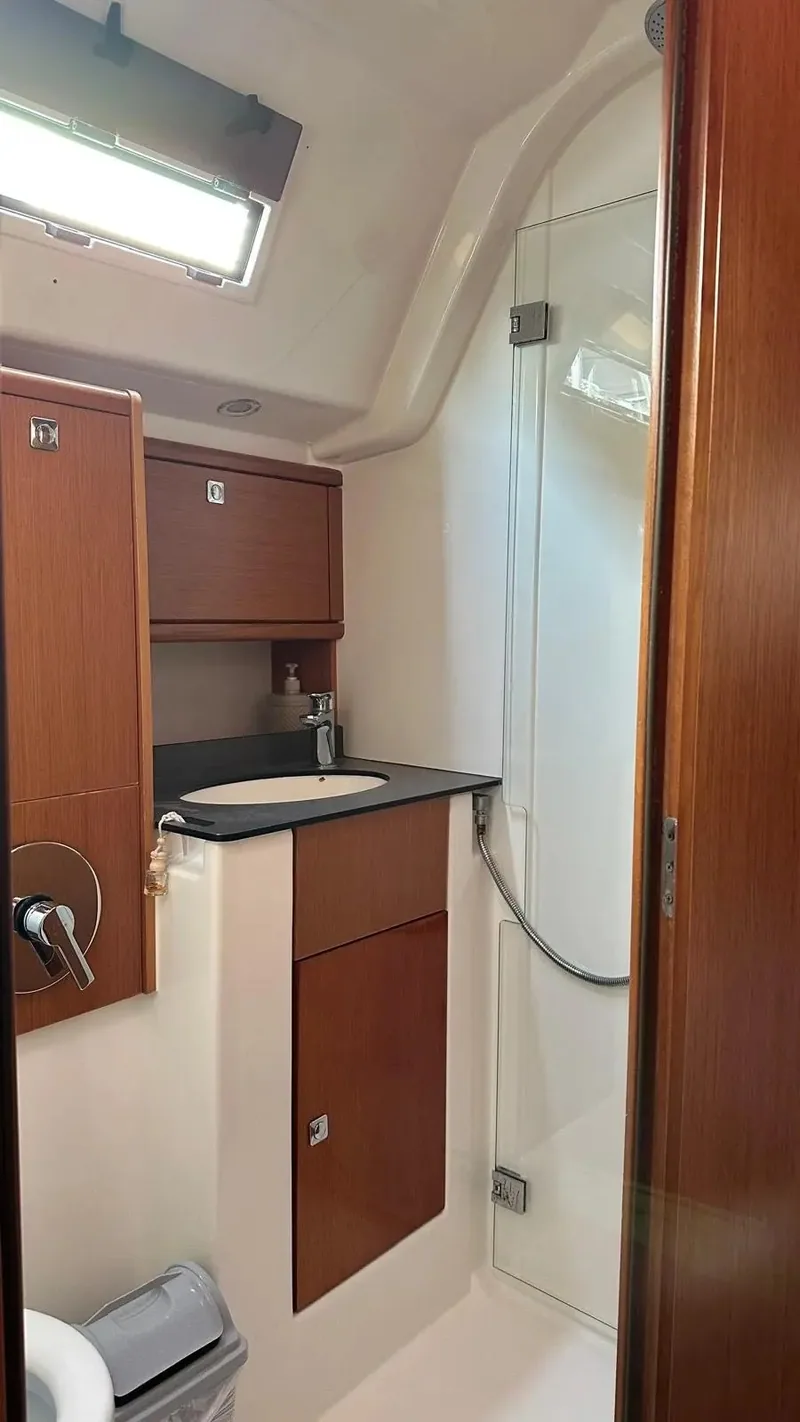 Yelkenli Bavaria Cruiser 51 · Göcek · 2015 – 8