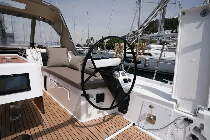 Yelkenli Dufour 390 · Fethiye · 2023 – 4
