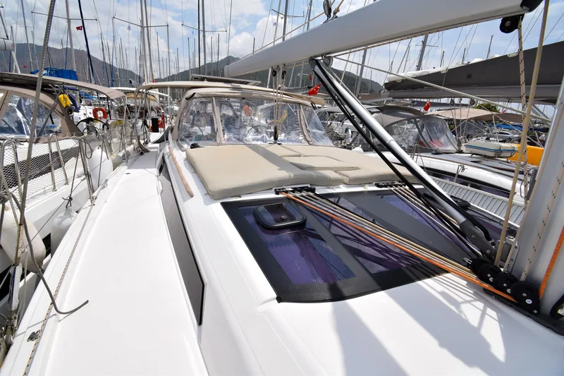 Yelkenli Dufour 430 · Marmaris · 2022 – 3