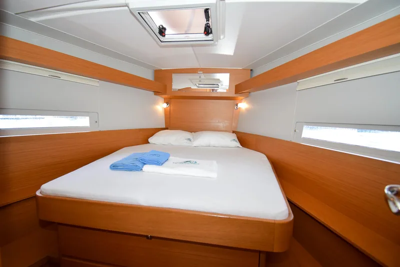 Yelkenli Dufour 430 · Marmaris · 2022 – 5