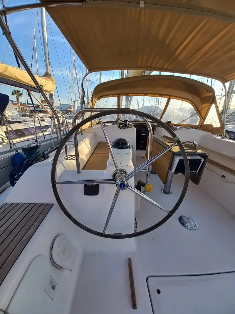 Yelkenli Dufour 450 Grand Large · Marmaris · 2013 – 6