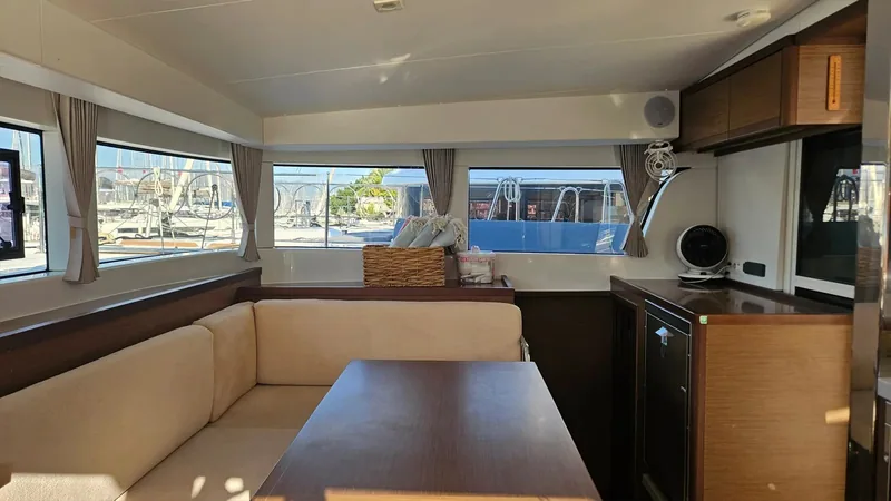 Катамаран Lagoon 40 · Фетхие · 2021 – 6