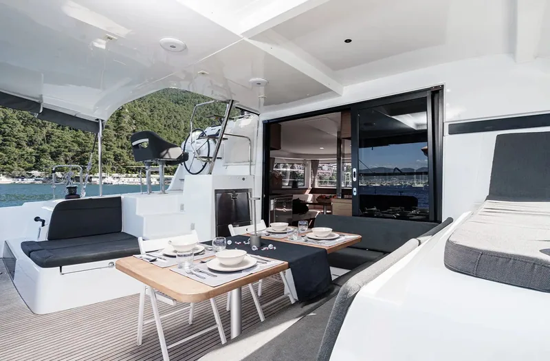 Катамаран Lagoon 42 · Фетхие · 2022 – 5