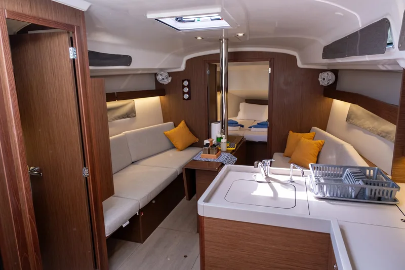Yelkenli Oceanis 34.1 · Fethiye · 2024 – 3