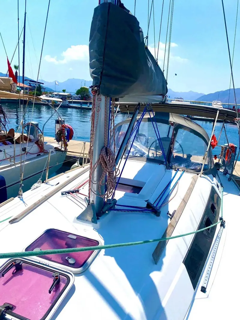 Yelkenli Oceanis 34 · Marmaris · 2010 – 2