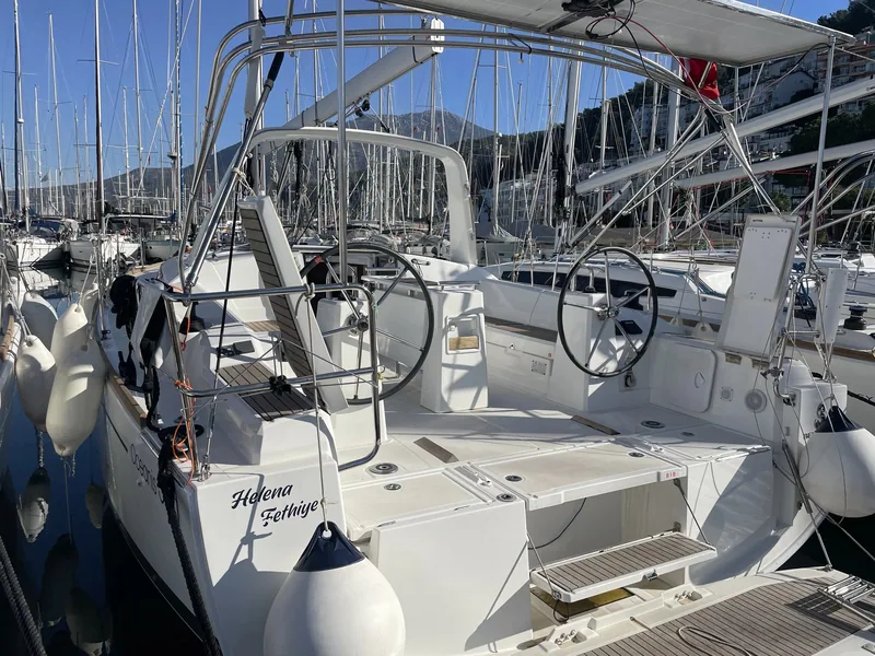 Yelkenli Oceanis 38.1 · Fethiye · 2023
