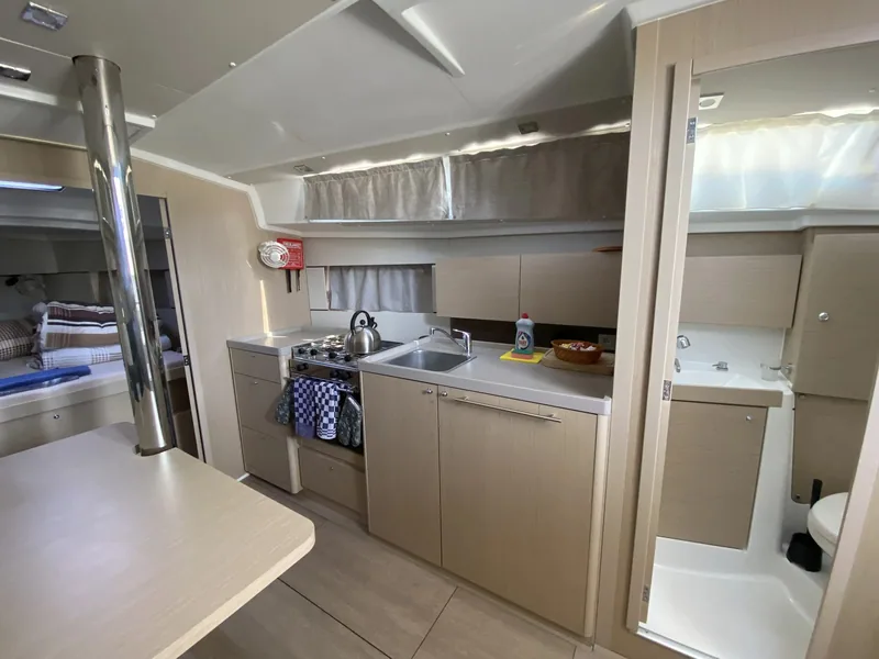 Yelkenli Oceanis 38.1 · Fethiye · 2023 – 5