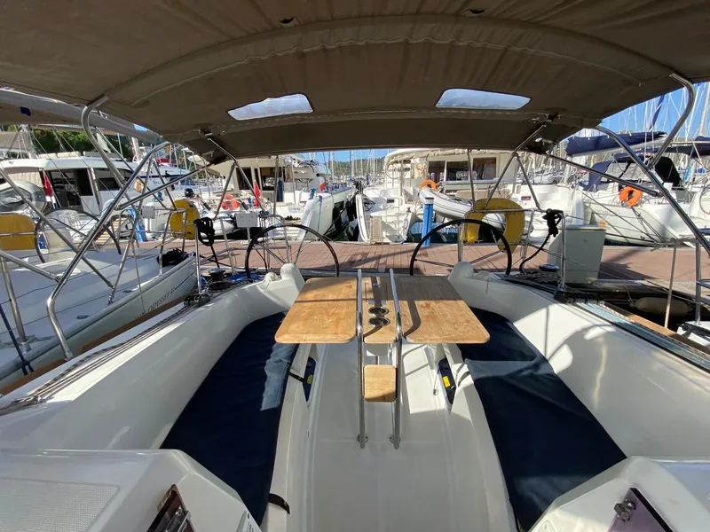 Парусная яхта Sun Odyssey 349 · Фетхие · 2015 – 8