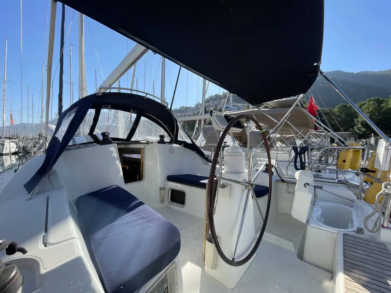 Парусная яхта Sun Odyssey 36i · Фетхие · 2010 – 4