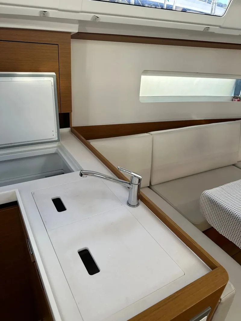 Yelkenli Sun Odyssey 380 · Fethiye · 2022 – 2