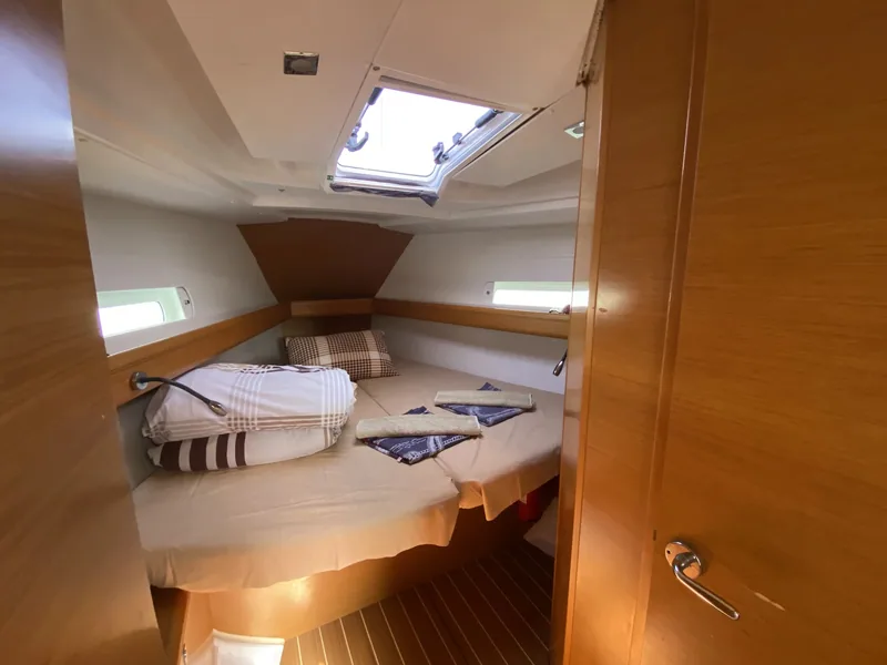 Yelkenli Sun Odyssey 409 · Fethiye · 2013 – 4