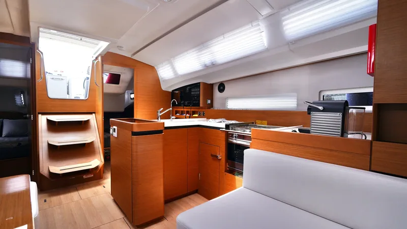 Yelkenli Sun Odyssey 410 · Marmaris · 2021 – 7