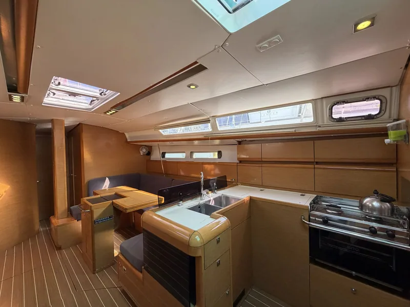 Yelkenli Sun Odyssey 439 · Fethiye · 2012 – 8