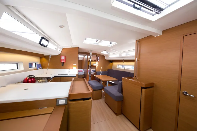 Парусная яхта Sun Odyssey 440 · Фетхие · 2021 – 3